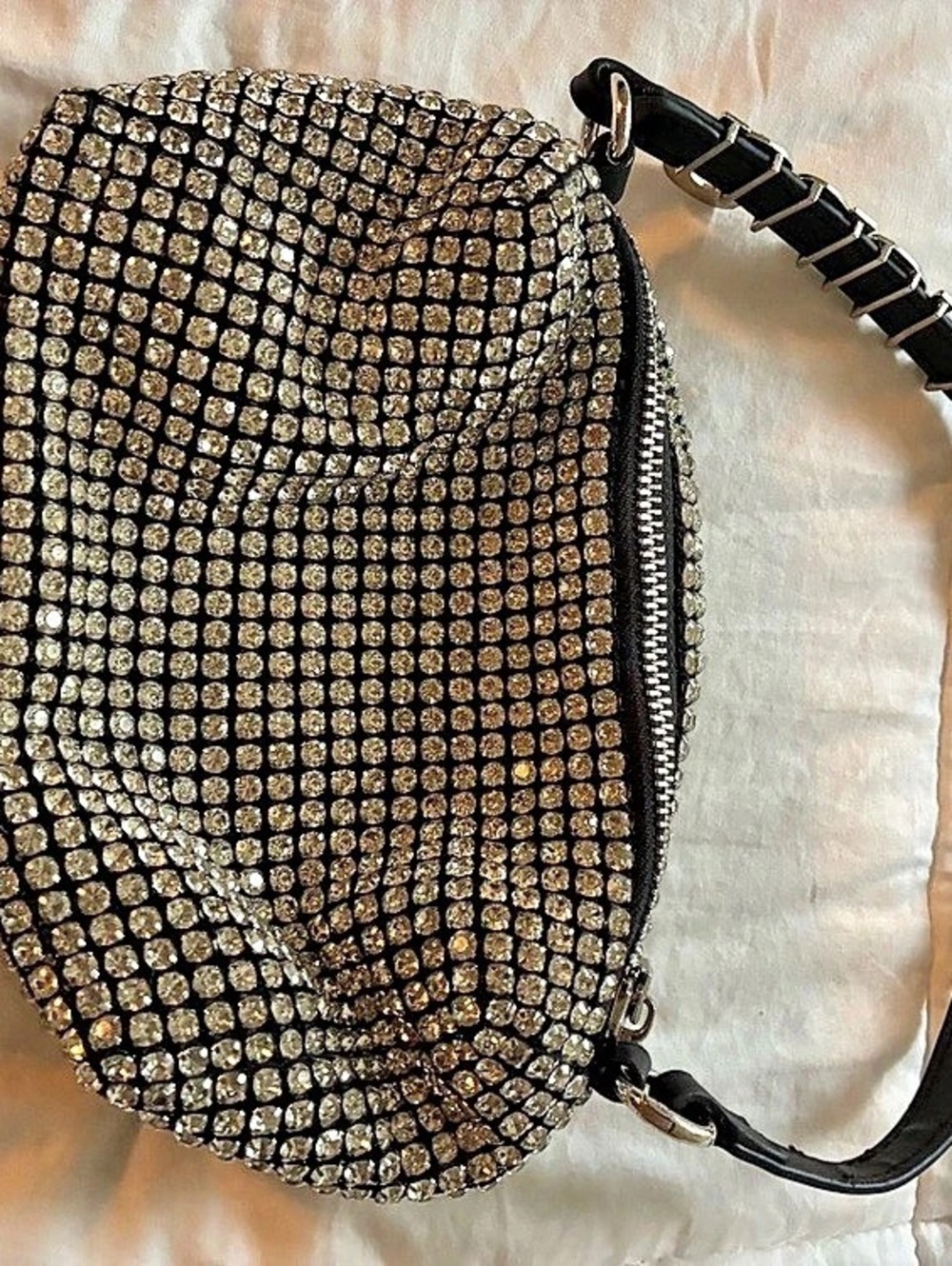 Vera Wang bag Supreme Rhinestone Crossbody Bag in Black & Silver , used once. - Picture 8 of 9